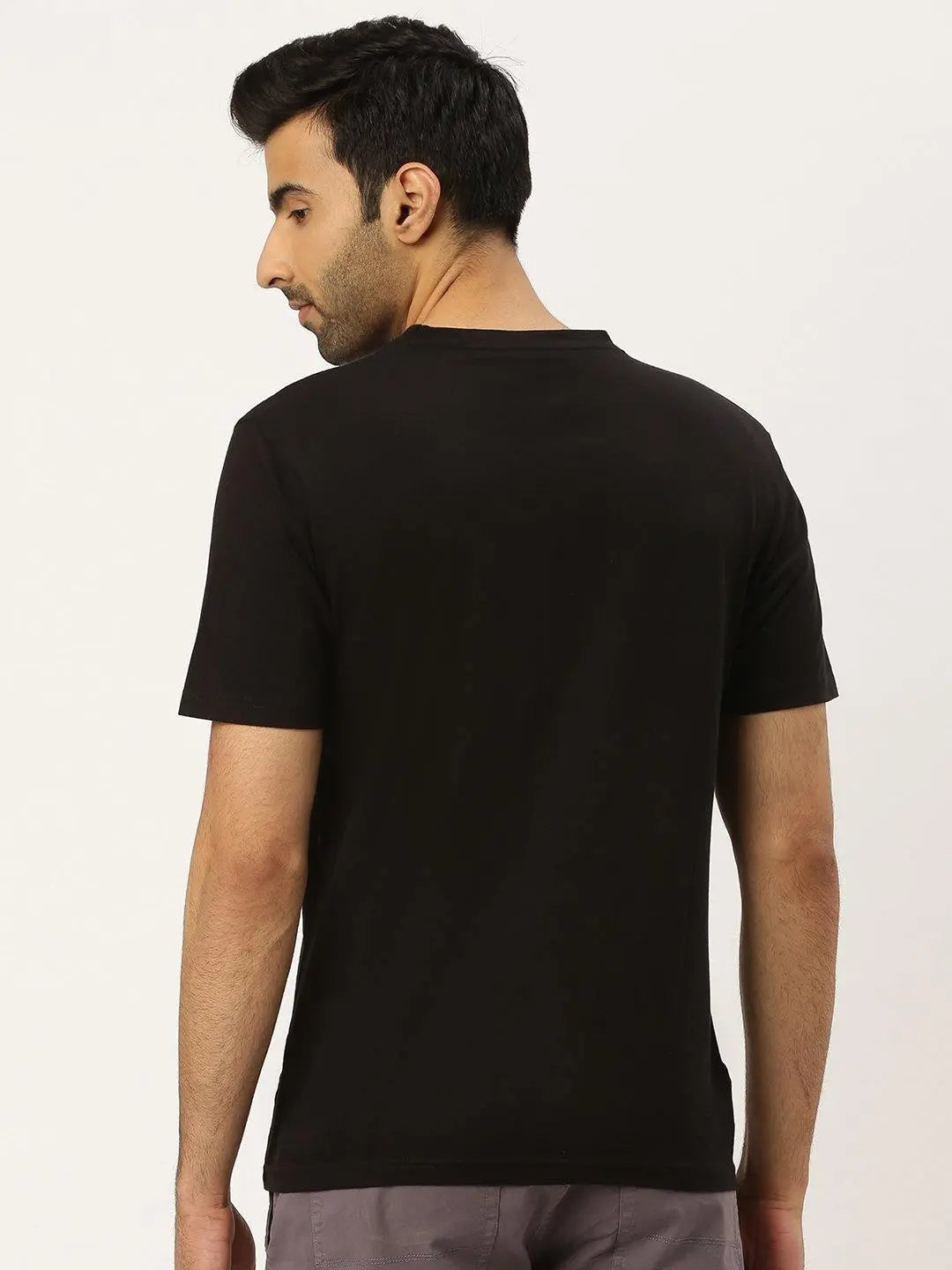 Born Free Black T-Shirt - The Chambal