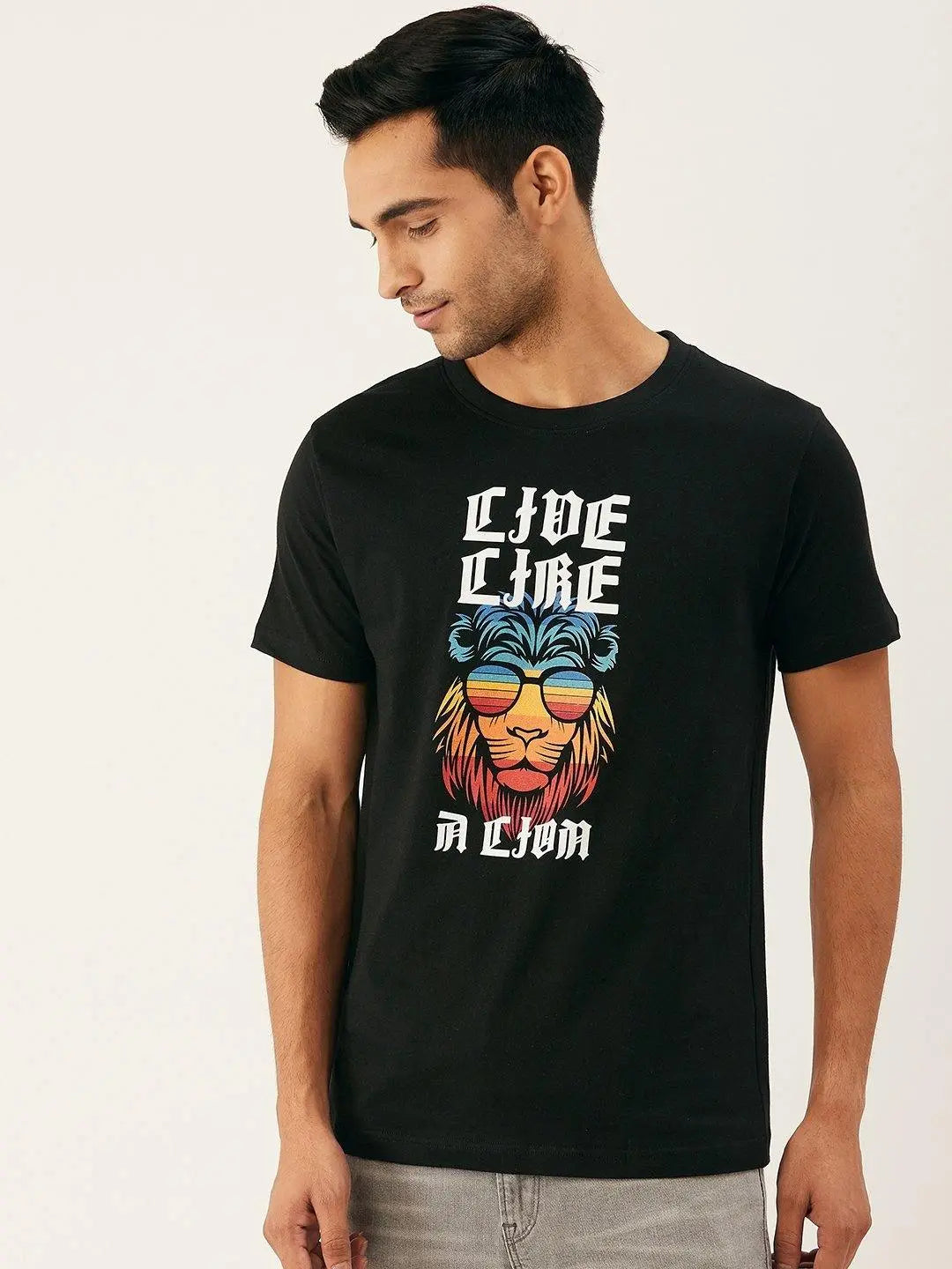 Live Like a Lion Black T-Shirt - The Chambal